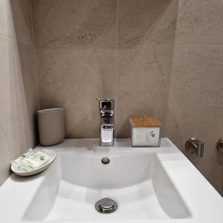 Apartment Sun In The Heart Of - Location - Free Private Parking Plowdiw