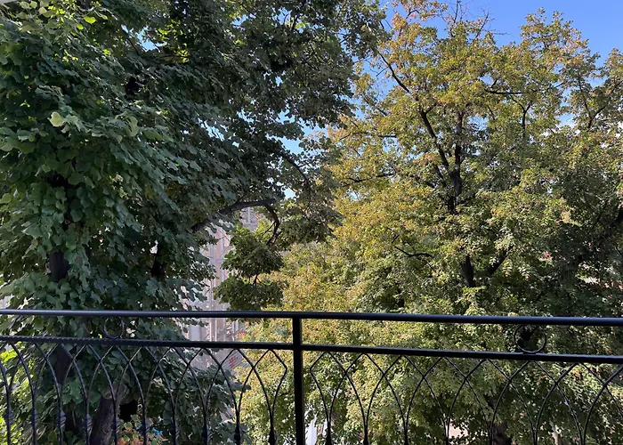 Sun In The Heart Of - Location - Free Private Parking *