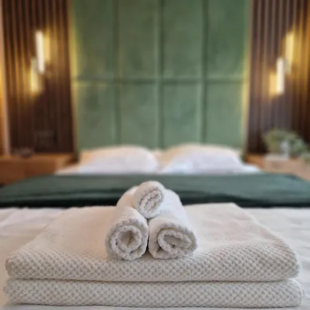 Sun In The Heart Of - Location - Free Private Parking *