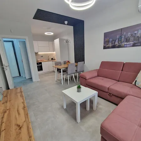 Apartamento Sun In The Heart Of - Location - Free Private Parking Plovdiv
