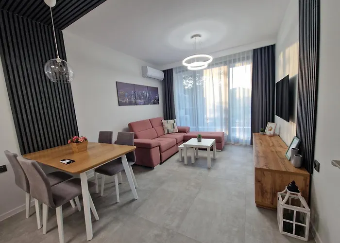 Sun In The Heart Of - Location - Free Private Parking